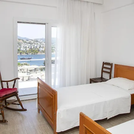 Cozy Duplex With Fascinating View In Yalikavak Αλικαρνασσός